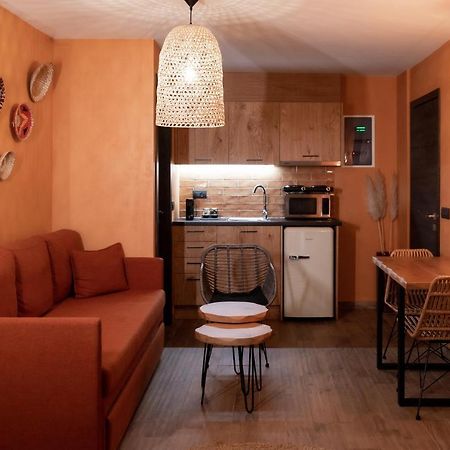 Minos By Agora Luxury Apartments In The Heart Of Heraklion Экстерьер фото