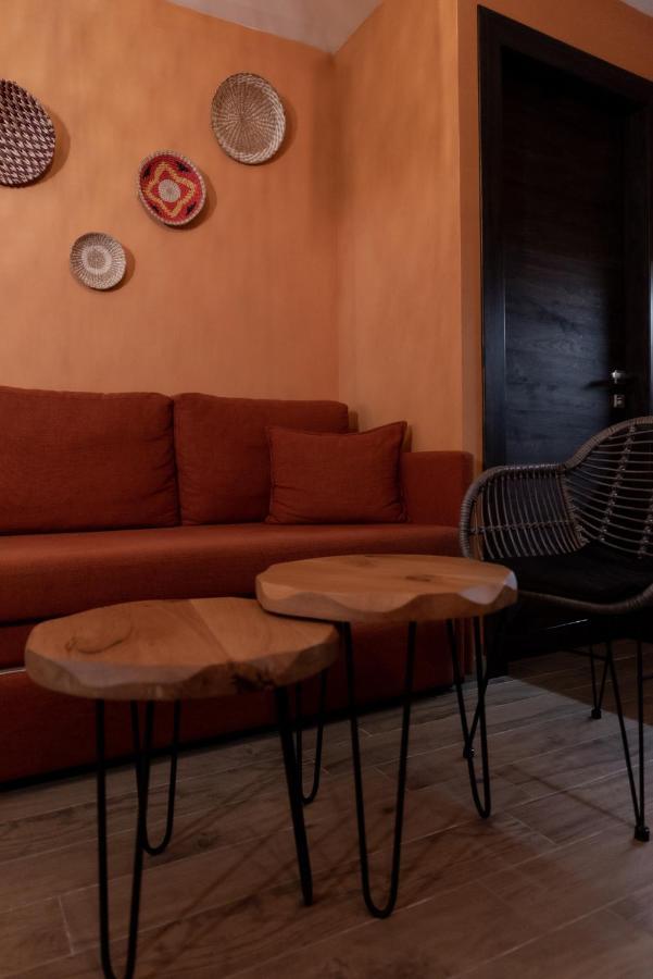 Minos By Agora Luxury Apartments In The Heart Of Heraklion Экстерьер фото
